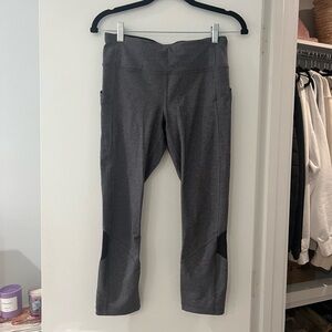 Lululemon grey leggings with pockets